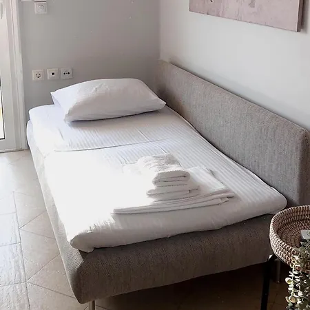 Kyverti Apartment