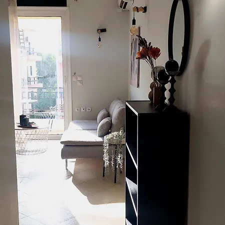 Kyverti Apartment